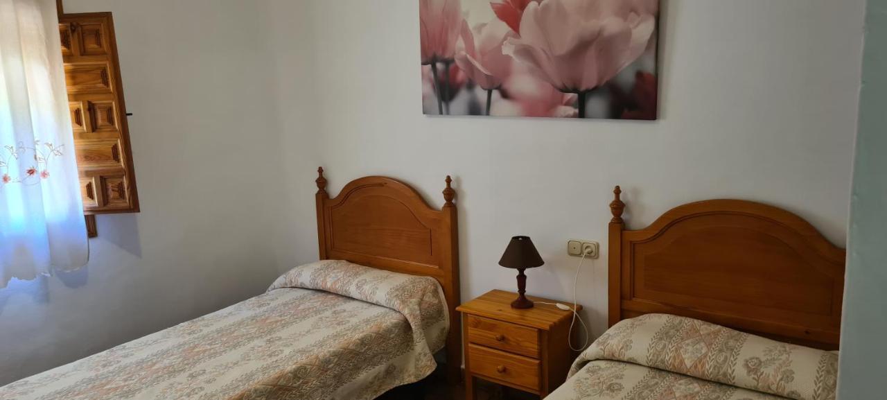 Alojamiento Turístico El Pantano de Cazorla Coto Ríos Exterior foto