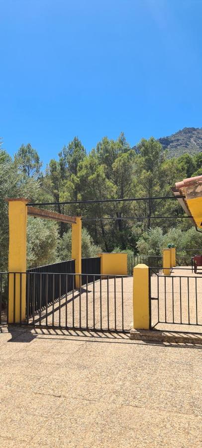 Alojamiento Turístico El Pantano de Cazorla Coto Ríos Exterior foto