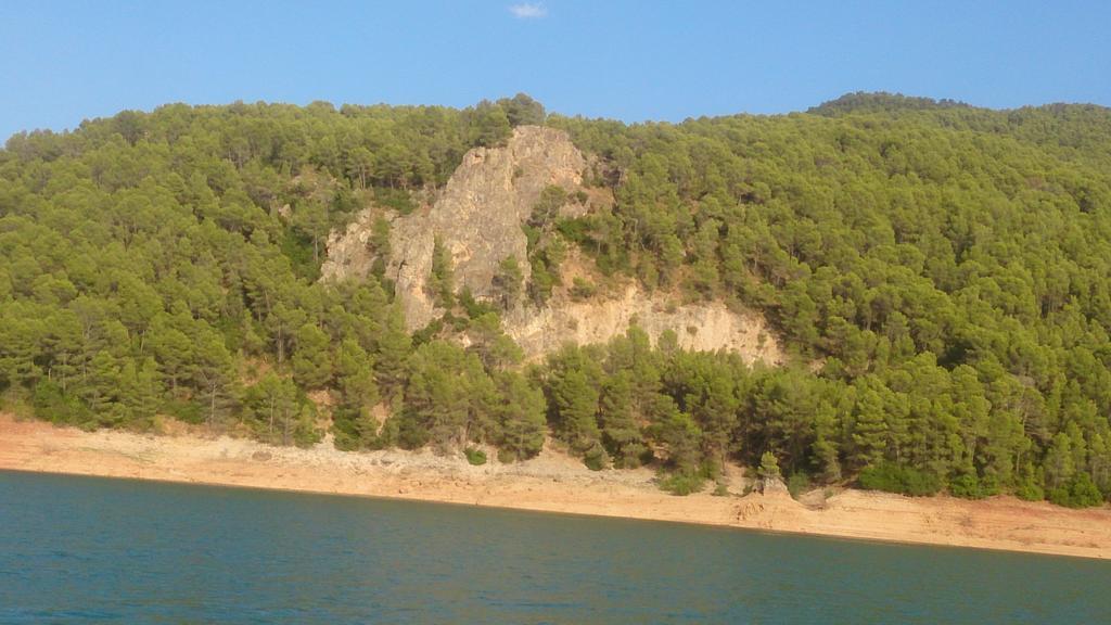 Alojamiento Turístico El Pantano de Cazorla Coto Ríos Exterior foto